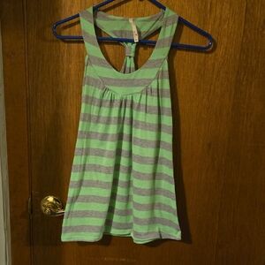 Kiwi Green and White Sleeveless Tank Top